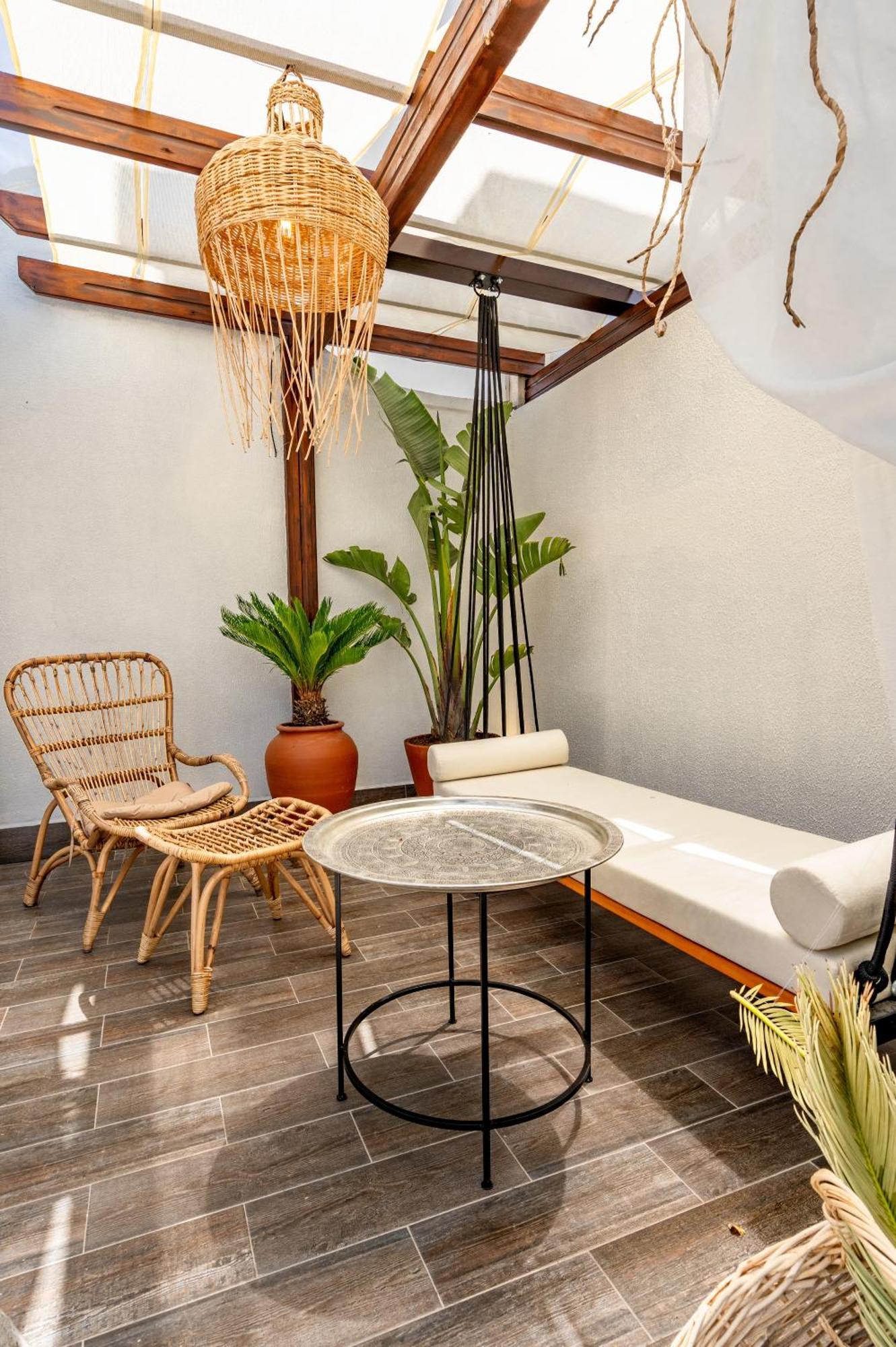 Maye Residence Гюмбет Екстериор снимка
